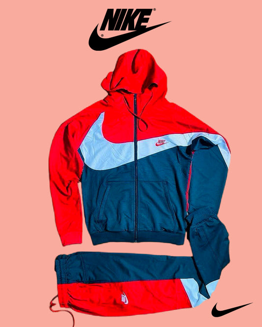 NIKE Active Athletic Tracksuit Set