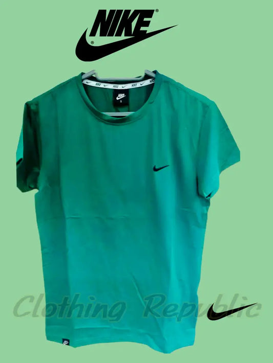NIKE Sports Pro Athlete Classic Fit T-Shirt